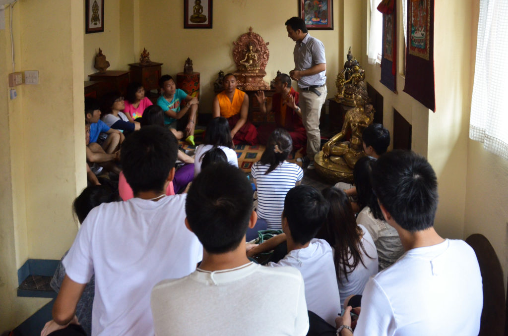 Students, Statue